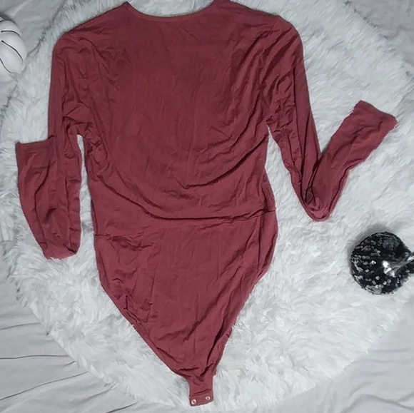 Urban Outfitters Bodysuit Size Small - Picture 3 of 3